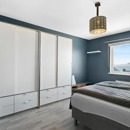Apartment Sentrum Leilighet Alesund