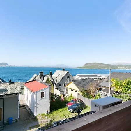 Sentrum Leilighet Alesund