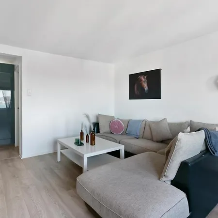 Apartment Sentrum Leilighet *